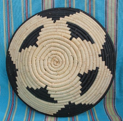 Ugandan Hand Woven Raffia Basket